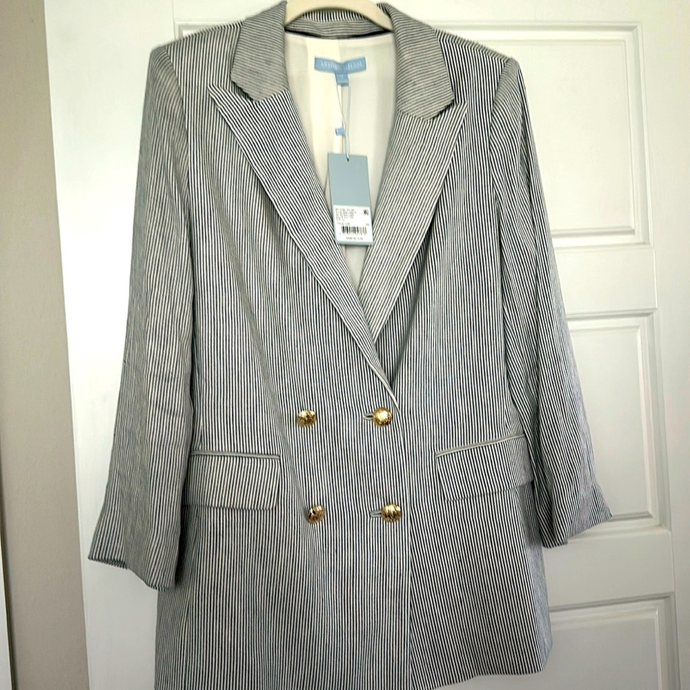 White and blue stripes size 12